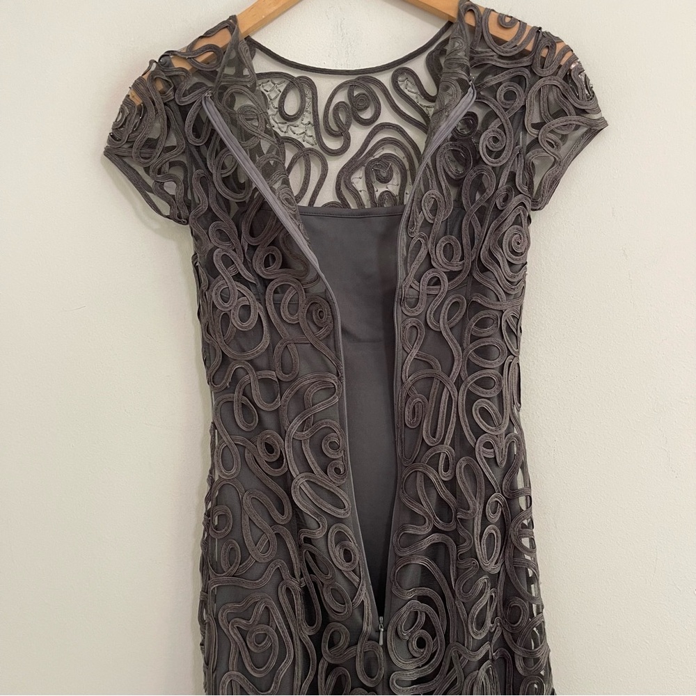 Anny Lee Gray Swirl Appliqué Short Sleeve Fitted Long Gown XS - Picture 10 of 15